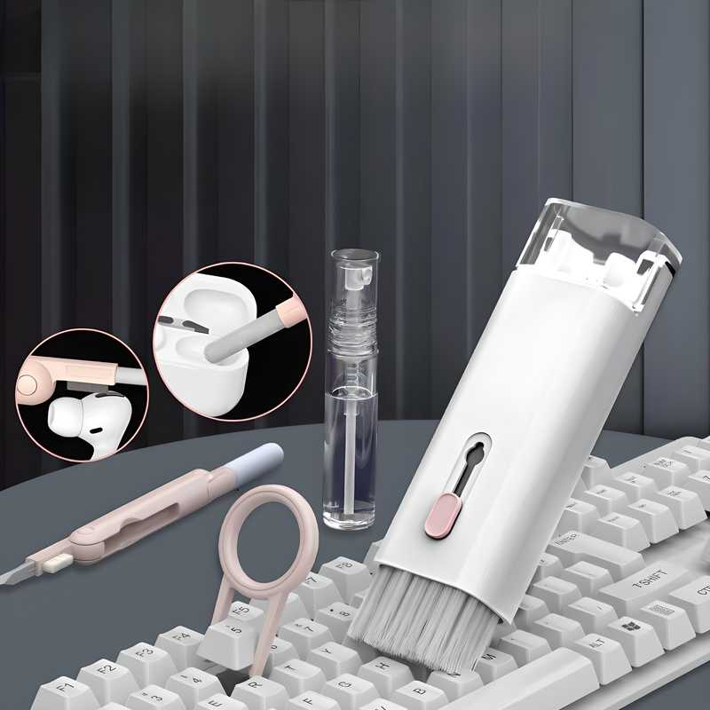 TechSweep™ – 7-in-1 Gadget Cleaning Kit